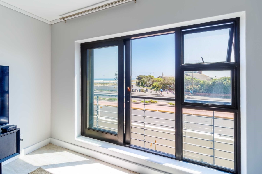 To Let 1 Bedroom Property for Rent in Lagoon Beach Western Cape